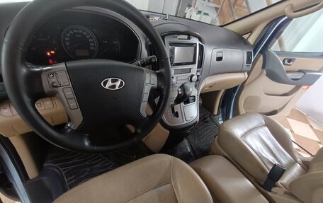 Hyundai Grand Starex Grand Starex I рестайлинг 2, 2010 год, 1 680 000 рублей, 7 фотография