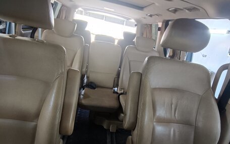Hyundai Grand Starex Grand Starex I рестайлинг 2, 2010 год, 1 680 000 рублей, 11 фотография