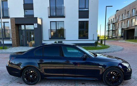 BMW 5 серия, 2004 год, 1 550 000 рублей, 5 фотография