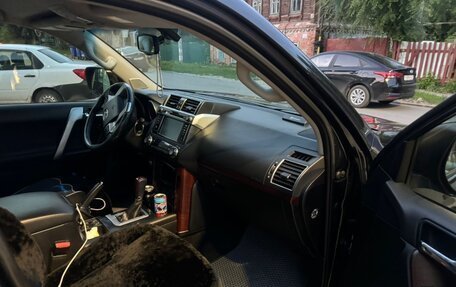 Toyota Land Cruiser Prado 150 рестайлинг 2, 2015 год, 3 680 000 рублей, 4 фотография