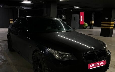 BMW 5 серия, 2004 год, 1 550 000 рублей, 2 фотография