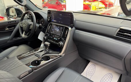 Lexus LX, 2025 год, 18 890 000 рублей, 30 фотография