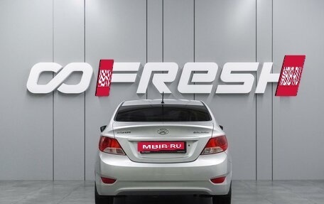 Hyundai Solaris II рестайлинг, 2013 год, 899 000 рублей, 4 фотография