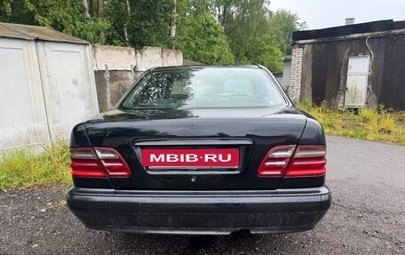 Mercedes-Benz E-Класс, 2000 год, 370 000 рублей, 6 фотография
