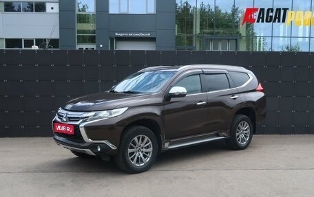 Mitsubishi Pajero Sport III рестайлинг, 2020 год, 3 350 000 рублей, 1 фотография