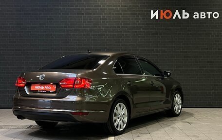 Volkswagen Jetta VI, 2011 год, 830 000 рублей, 5 фотография