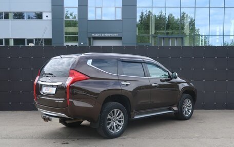 Mitsubishi Pajero Sport III рестайлинг, 2020 год, 3 350 000 рублей, 6 фотография