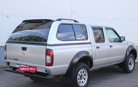 Nissan NP300, 2011 год, 1 300 000 рублей, 4 фотография