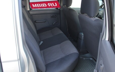 Nissan NP300, 2011 год, 1 300 000 рублей, 11 фотография