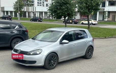 Volkswagen Golf VI, 2012 год, 890 000 рублей, 2 фотография