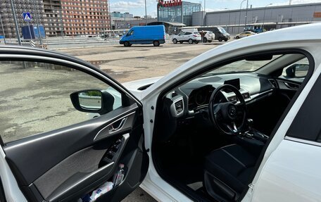 Mazda 3, 2017 год, 1 720 000 рублей, 21 фотография