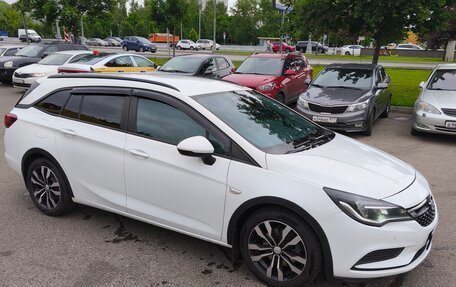 Opel Astra K, 2019 год, 1 290 000 рублей, 4 фотография