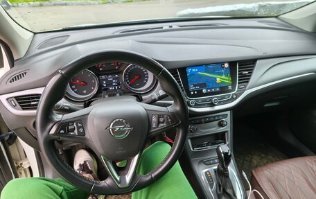 Opel Astra K, 2019 год, 1 290 000 рублей, 35 фотография
