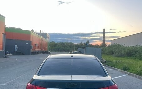 Chevrolet Cruze II, 2010 год, 475 000 рублей, 3 фотография