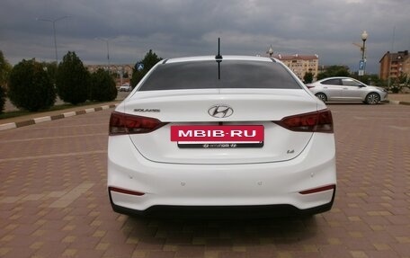 Hyundai Solaris II рестайлинг, 2017 год, 1 215 000 рублей, 5 фотография