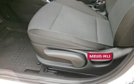 Hyundai Solaris II рестайлинг, 2017 год, 1 215 000 рублей, 13 фотография