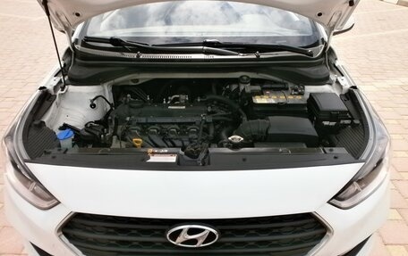 Hyundai Solaris II рестайлинг, 2017 год, 1 215 000 рублей, 25 фотография