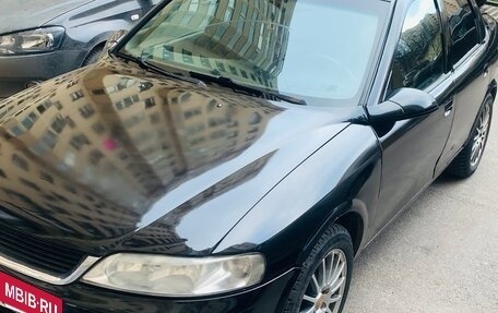 Opel Vectra B рестайлинг, 1998 год, 280 000 рублей, 2 фотография