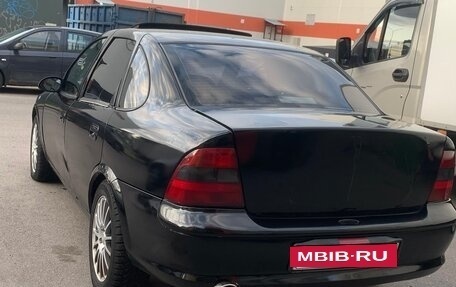 Opel Vectra B рестайлинг, 1998 год, 280 000 рублей, 21 фотография