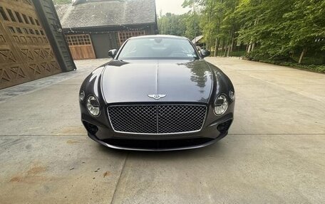 Bentley Continental GT III, 2022 год, 20 792 752 рублей, 2 фотография