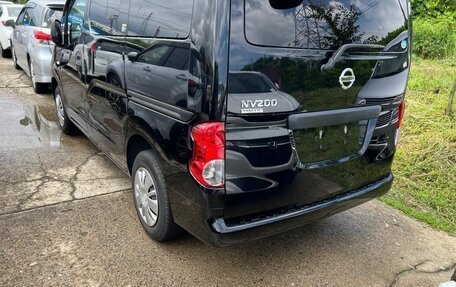Nissan NV200, 2020 год, 2 100 000 рублей, 5 фотография