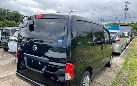 Nissan NV200, 2020 год, 2 100 000 рублей, 6 фотография