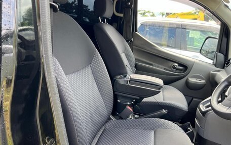 Nissan NV200, 2020 год, 2 100 000 рублей, 21 фотография