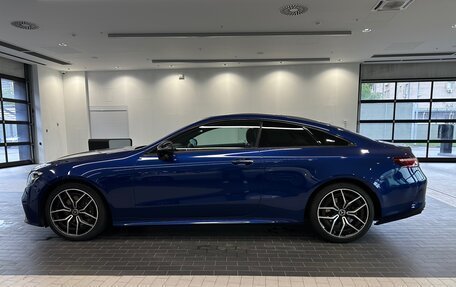 Mercedes-Benz E-Класс, 2021 год, 5 500 000 рублей, 2 фотография