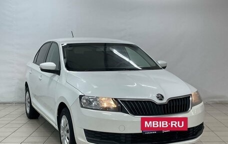 Skoda Rapid I, 2018 год, 1 060 000 рублей, 2 фотография