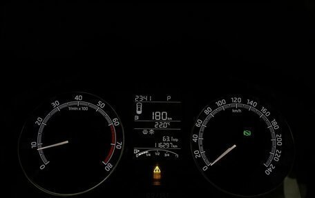 Skoda Rapid I, 2018 год, 1 060 000 рублей, 10 фотография
