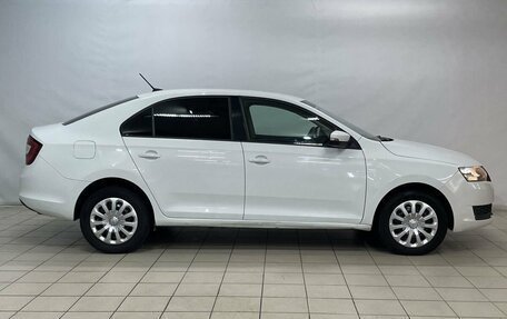 Skoda Rapid I, 2018 год, 1 060 000 рублей, 8 фотография