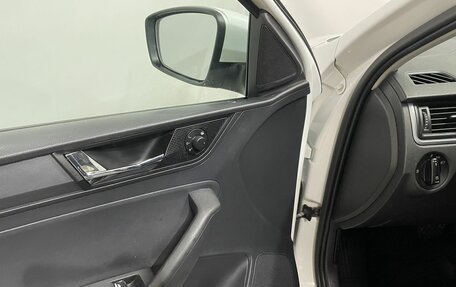 Skoda Rapid I, 2018 год, 1 060 000 рублей, 17 фотография