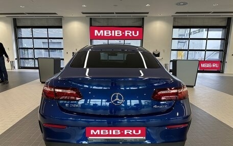 Mercedes-Benz E-Класс, 2021 год, 5 500 000 рублей, 9 фотография