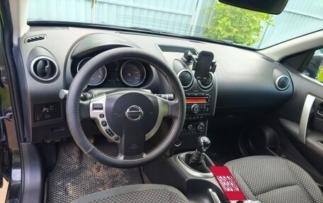 Nissan Qashqai, 2009 год, 950 000 рублей, 1 фотография