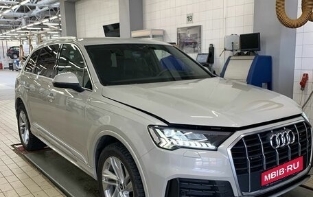 Audi Q7, 2021 год, 7 790 000 рублей, 1 фотография