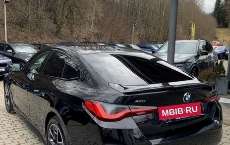 BMW 4 серия, 2022 год, 4 150 000 рублей, 2 фотография