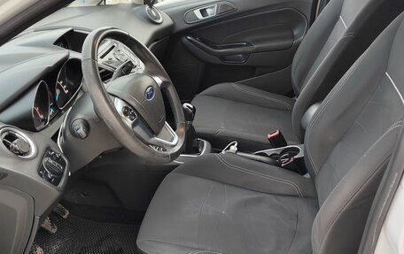 Ford Fiesta, 2016 год, 640 000 рублей, 5 фотография