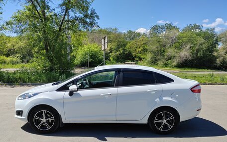 Ford Fiesta, 2016 год, 640 000 рублей, 4 фотография