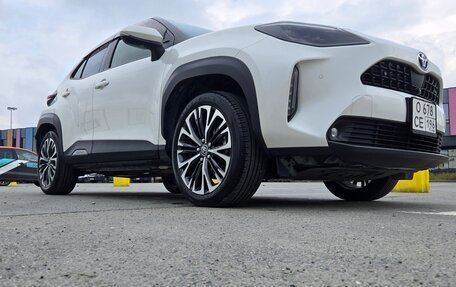 Toyota Yaris Cross, 2020 год, 2 500 000 рублей, 3 фотография