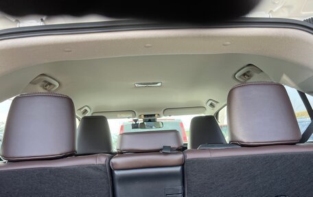 Toyota Yaris Cross, 2020 год, 2 500 000 рублей, 39 фотография