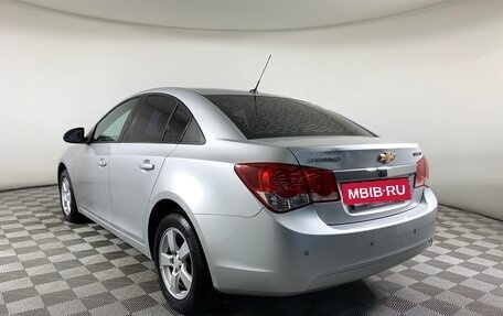 Chevrolet Cruze II, 2011 год, 676 000 рублей, 7 фотография