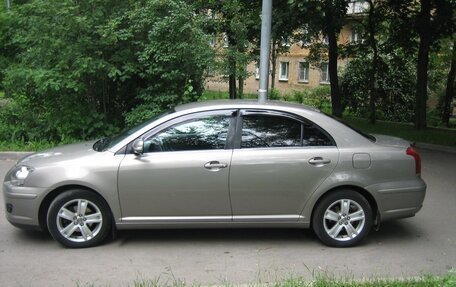 Toyota Avensis III рестайлинг, 2006 год, 750 000 рублей, 3 фотография