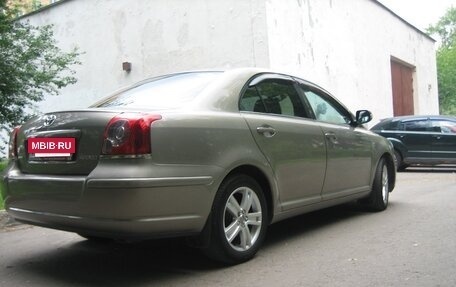 Toyota Avensis III рестайлинг, 2006 год, 750 000 рублей, 8 фотография