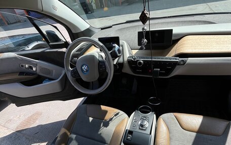 BMW i3 I01 рестайлинг, 2016 год, 1 730 000 рублей, 6 фотография