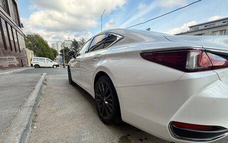 Lexus ES VII, 2019 год, 3 500 000 рублей, 7 фотография