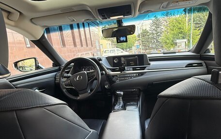 Lexus ES VII, 2019 год, 3 500 000 рублей, 10 фотография