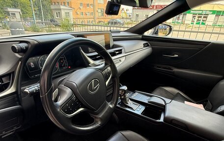 Lexus ES VII, 2019 год, 3 500 000 рублей, 14 фотография