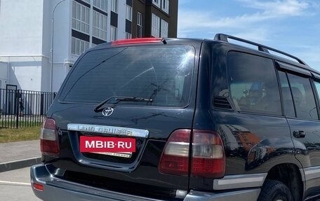 Toyota Land Cruiser 100 рестайлинг 2, 2006 год, 2 180 000 рублей, 5 фотография