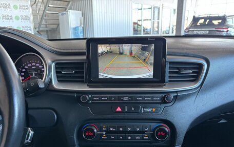 KIA cee'd III, 2019 год, 1 800 000 рублей, 10 фотография