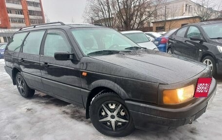 Volkswagen Passat B4, 1993 год, 219 000 рублей, 2 фотография